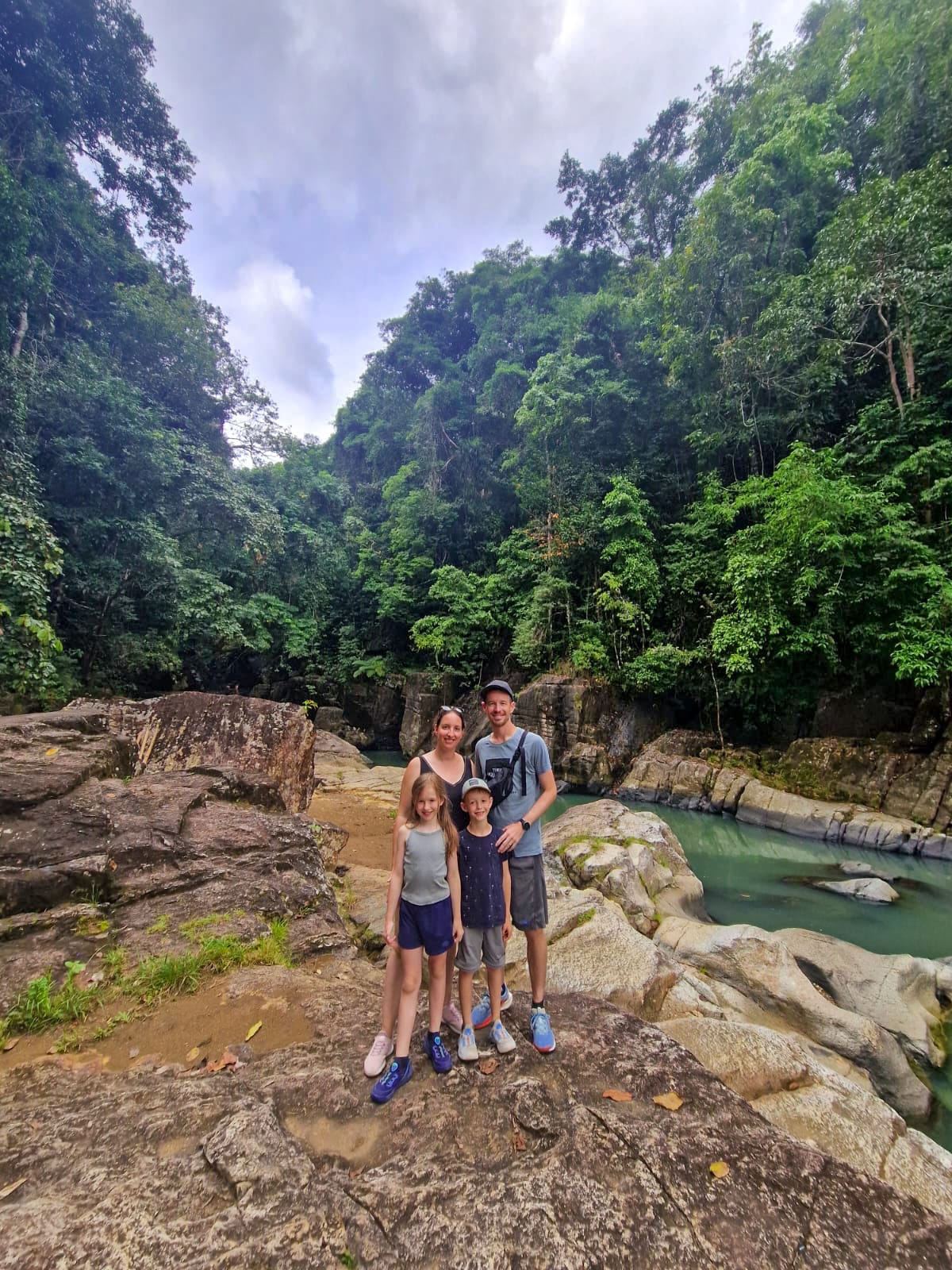 Dokumentasi Trip g42.jpg